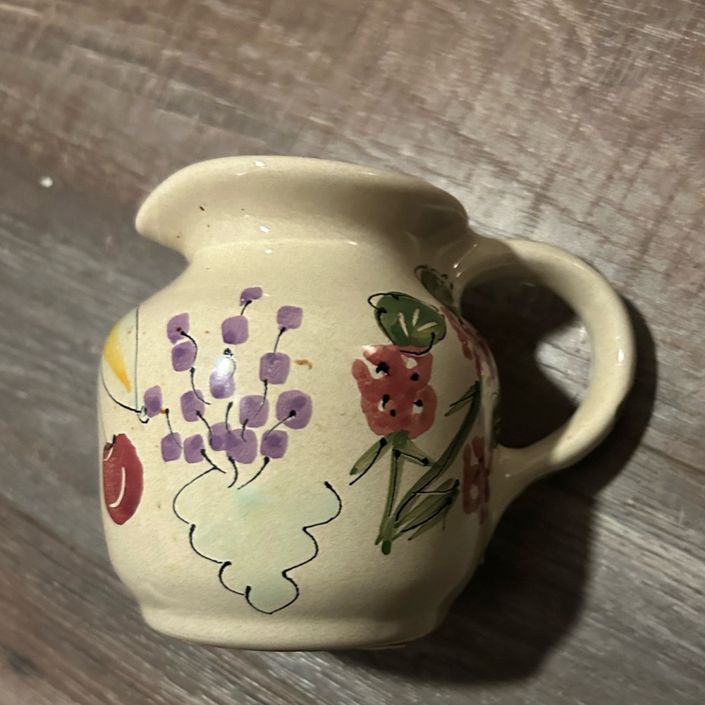 Mesa International stoneware creamer handcrafted in Hungary Hg105 box